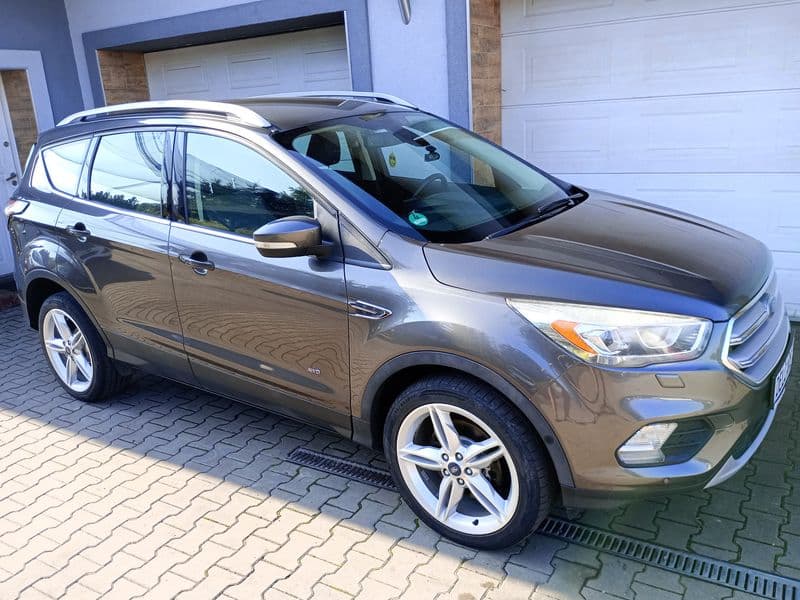 FORD KUGA MK II FL 2.0 TDCi 150 koni 4x4 Titanium Kamera